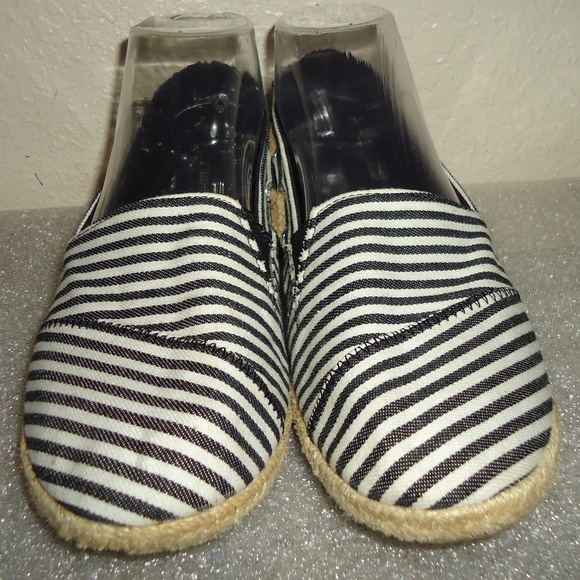 Nautica Women's Rudder Striped Espadrille Flats Size-7.5/38.5 - Picture 2 of 12